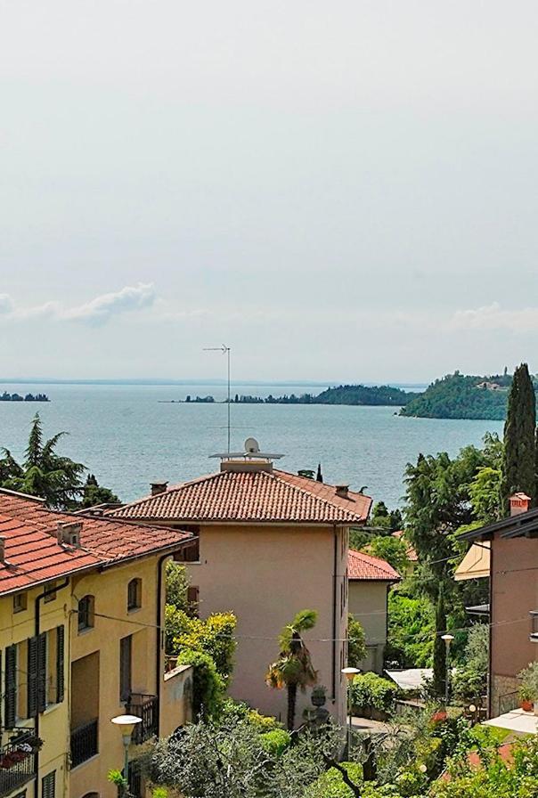 Valle Fiorita 42 - Lake View Studio Gardone Riviera Exterior photo