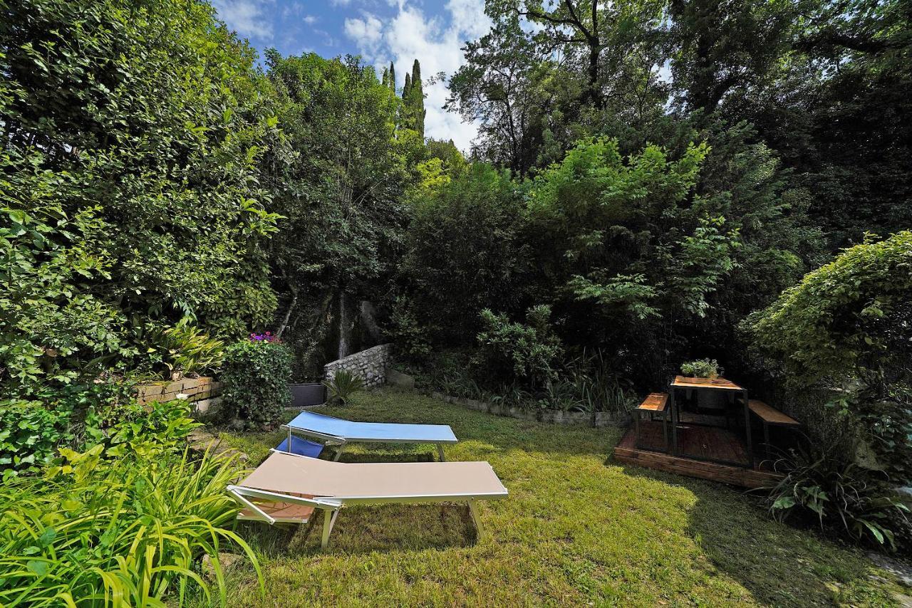 Valle Fiorita 42 - Lake View Studio Gardone Riviera Exterior photo